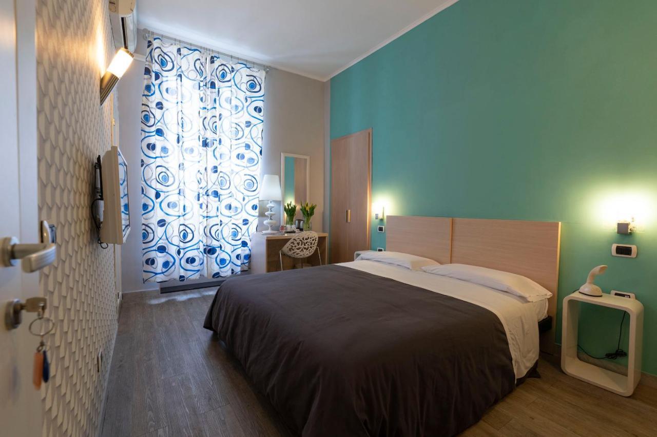 H Rooms Boutique Hotel Naples Exterior photo